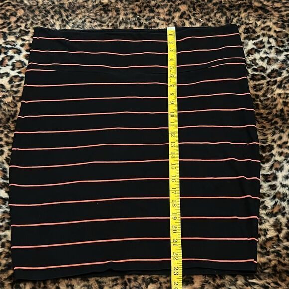 Torrid Black Orange Coral Striped Skirt Casual Event Contemporary Office Work - Picture 6 of 9